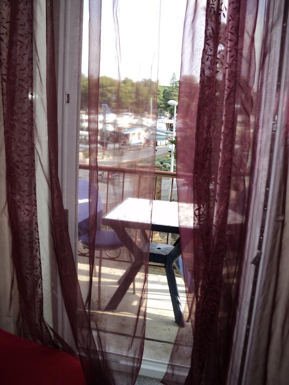 Apartment Mandrac Novigrad Istria Camera foto