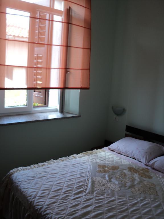 Apartment Mandrac Novigrad Istria Camera foto